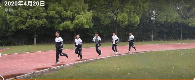 晨跑.jpg 晨跑.jpg