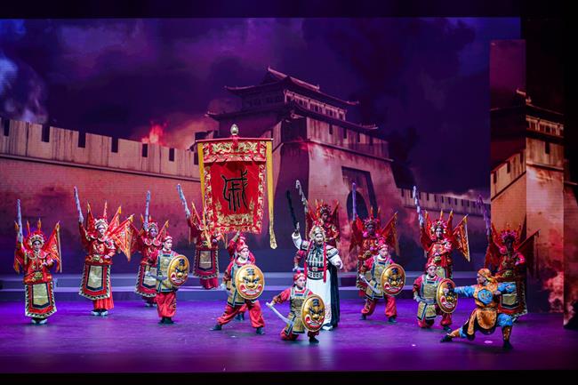 1-5戏曲精粹《春色满园》_副本.jpg